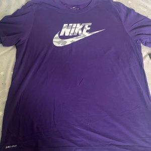 Nike shirt purple winter camo